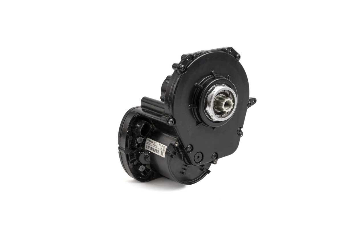 2009, Boss Classic Line Motor Gen. 1, erstes E-Bike-MotorModell der Firma Robert Bosch GmbH, die heute 50 E-Bike Marken beliefert, Kunststoff/diverse Metalle, Leihgeber: Steffen Hirt, Beeskow (Foto: Bernd Choritz)