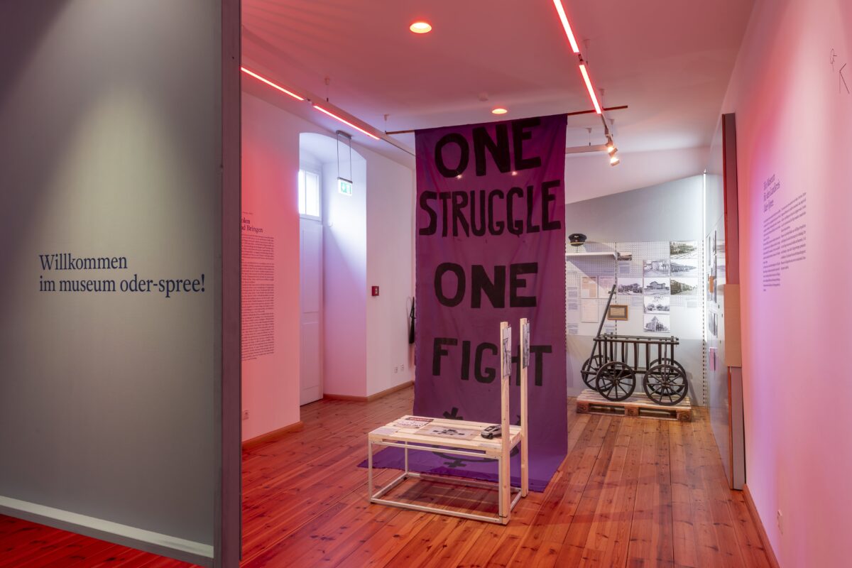 museum oder-spree Raum 1 Ausstellung »holen und bringen« (Foto: Bernd Choritz)